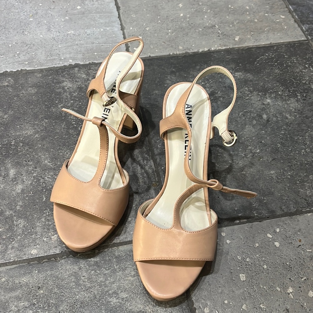 Anne Klein - cream open toed heels - size 7.5